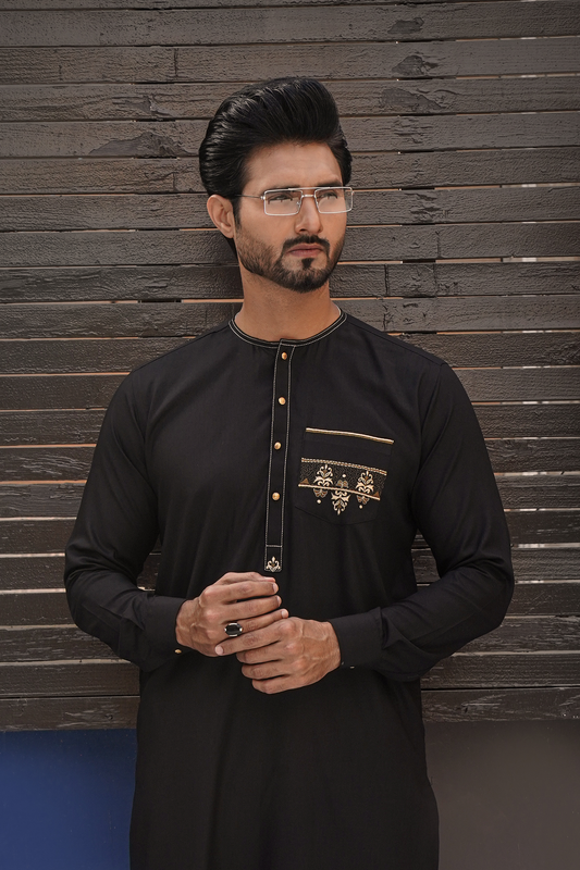 DM 582 Pocket Embroided Black Crew Neck Kurta Pajama