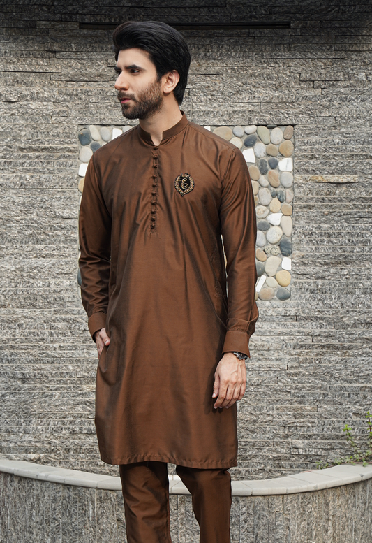 DM 577 Brown Raw Silk Kurta And Trouser With Signature Logo