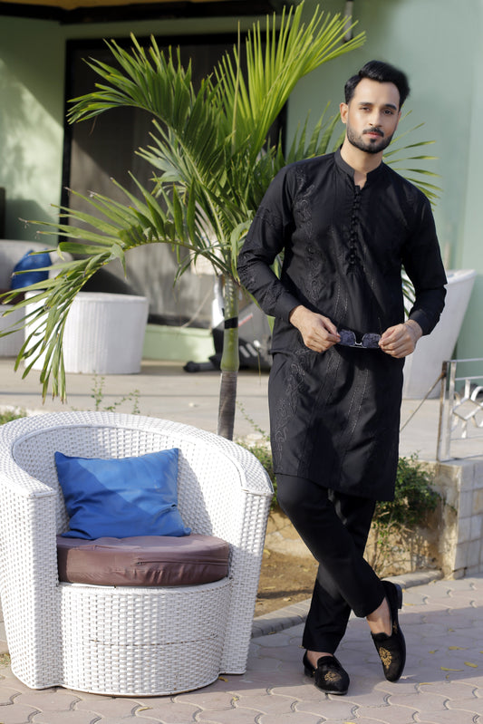 DM 568 Black On Black Embroided Designer Kurta Pajama For Men