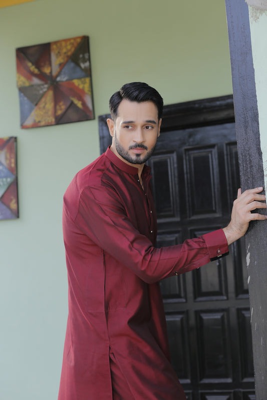 DM571 Maroon Cotton Silk Kurta Pajama With Velvet Finish For Men