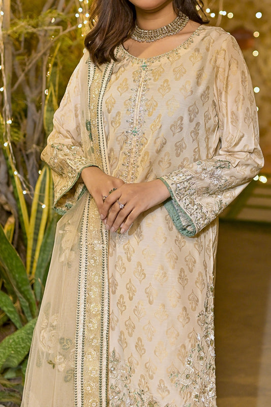 Its comfortable fit and eye-catching